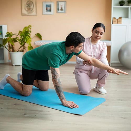 Bachelor of Exercise Science and Rehabilitation graduate provide training
